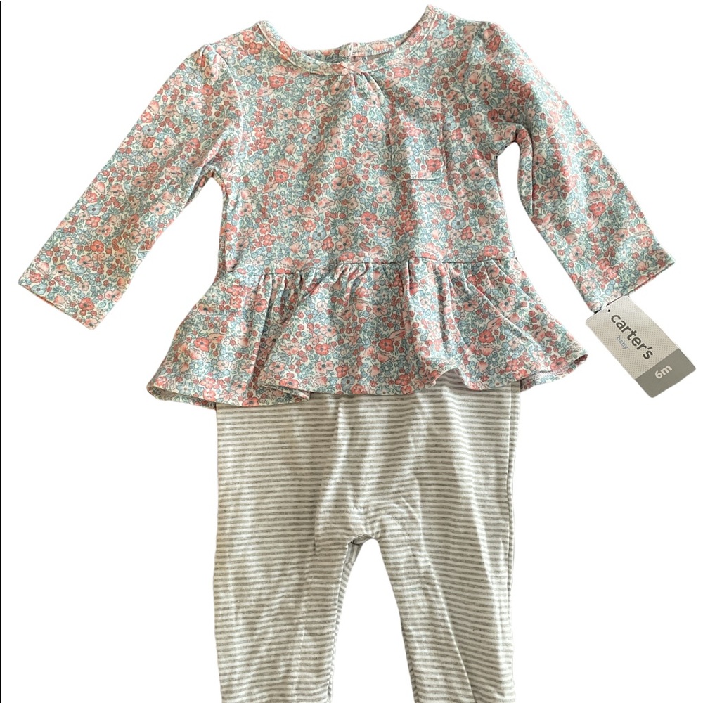Carter’s baby girl outfit - 6 months